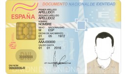 Añade NIF / DNI, en datos de cliente y factura