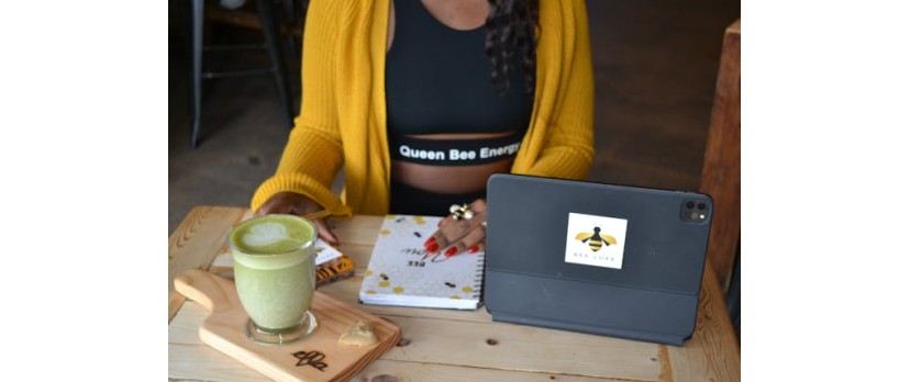 Best E-commerce Logo Makers Online