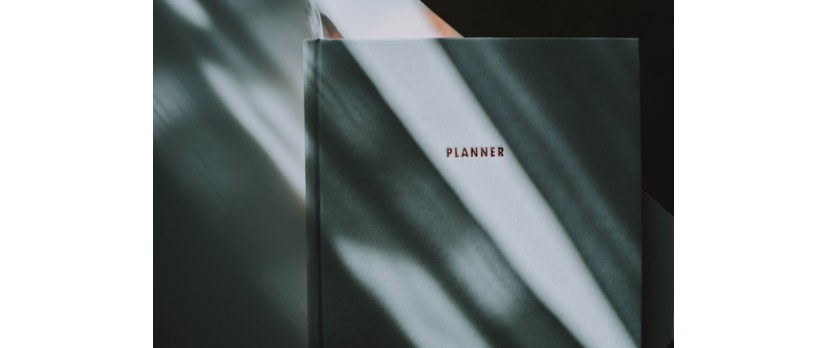 Global Hardware Procurement Playbook for Distributed Teams