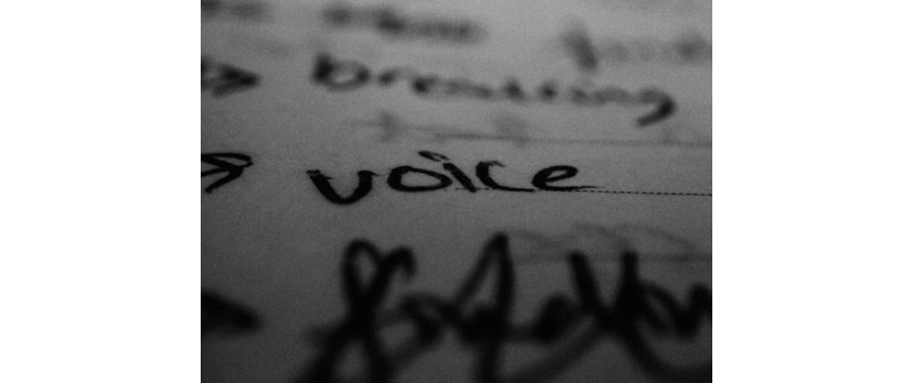 How AI Voice Agents Improve E-commerce Customer Experience